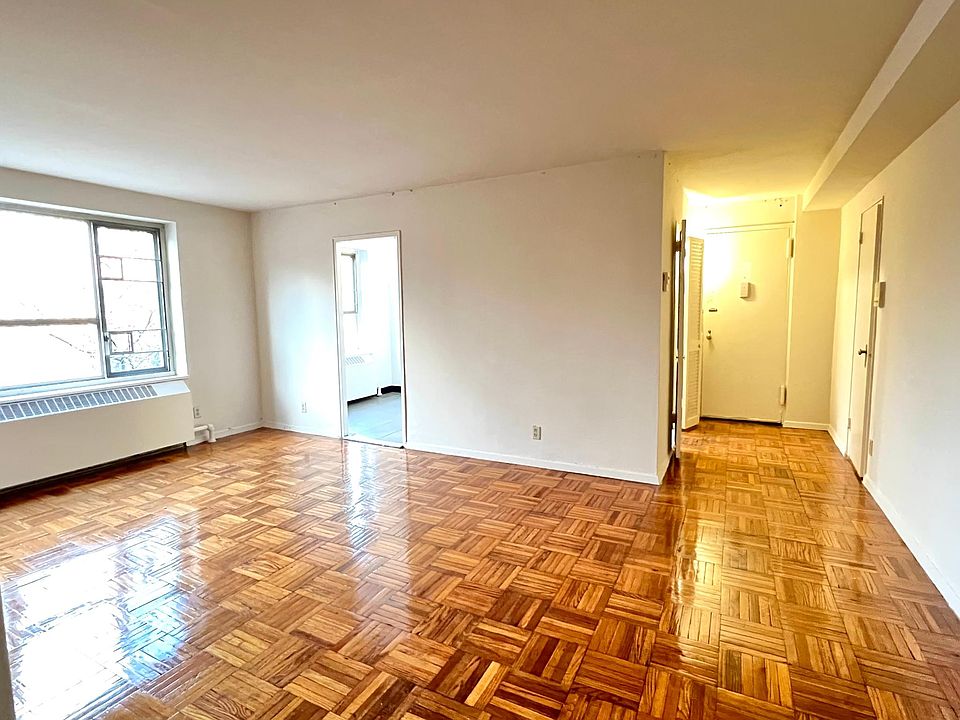1st image of 67-35 186th Ln Floor 3