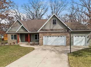 10485 Mattie Ln, Wheatfield, IN 46392