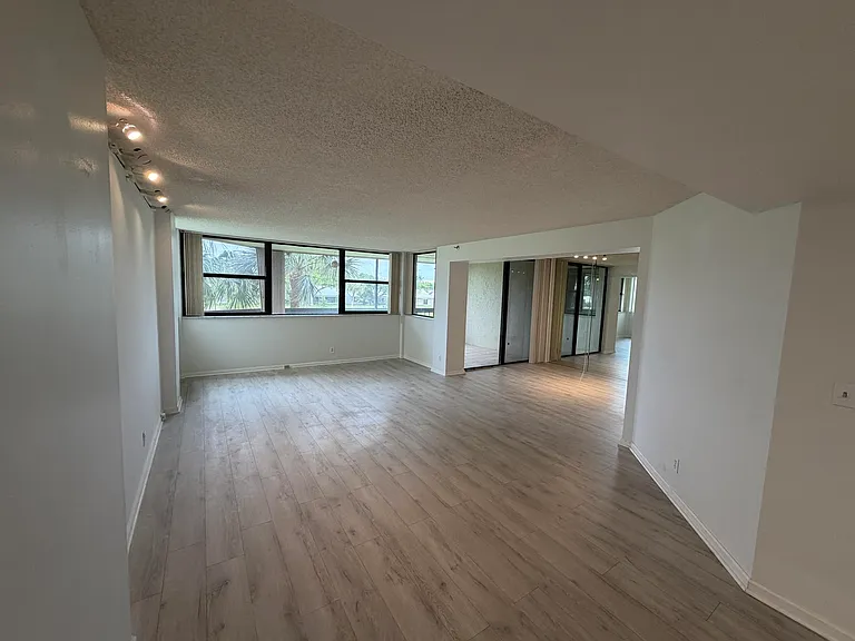 6463 La Costa Dr #203 — Photo 39