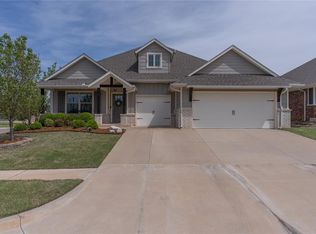 700 Patrick Way, Yukon, OK 73099