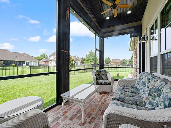 4th image of 1624 Gleneagles Bnd