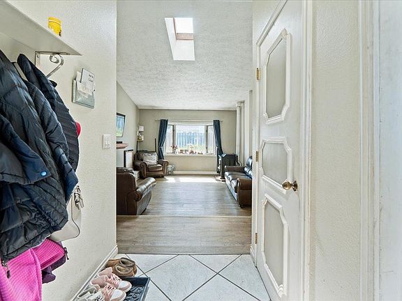 2nd image of 431 Le Ann Dr