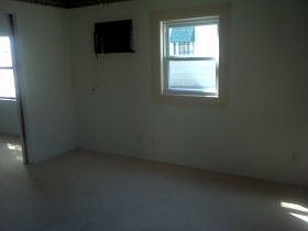 5th image of 4618 Lafayette Ave