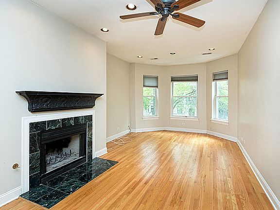 4th image of 4726 N Kenmore Ave APT 2N