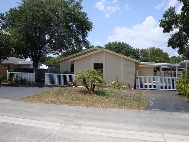 1st image of 10207 Cutten Green Ct