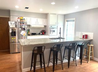 103 Crestview St, Columbus, TX 78934