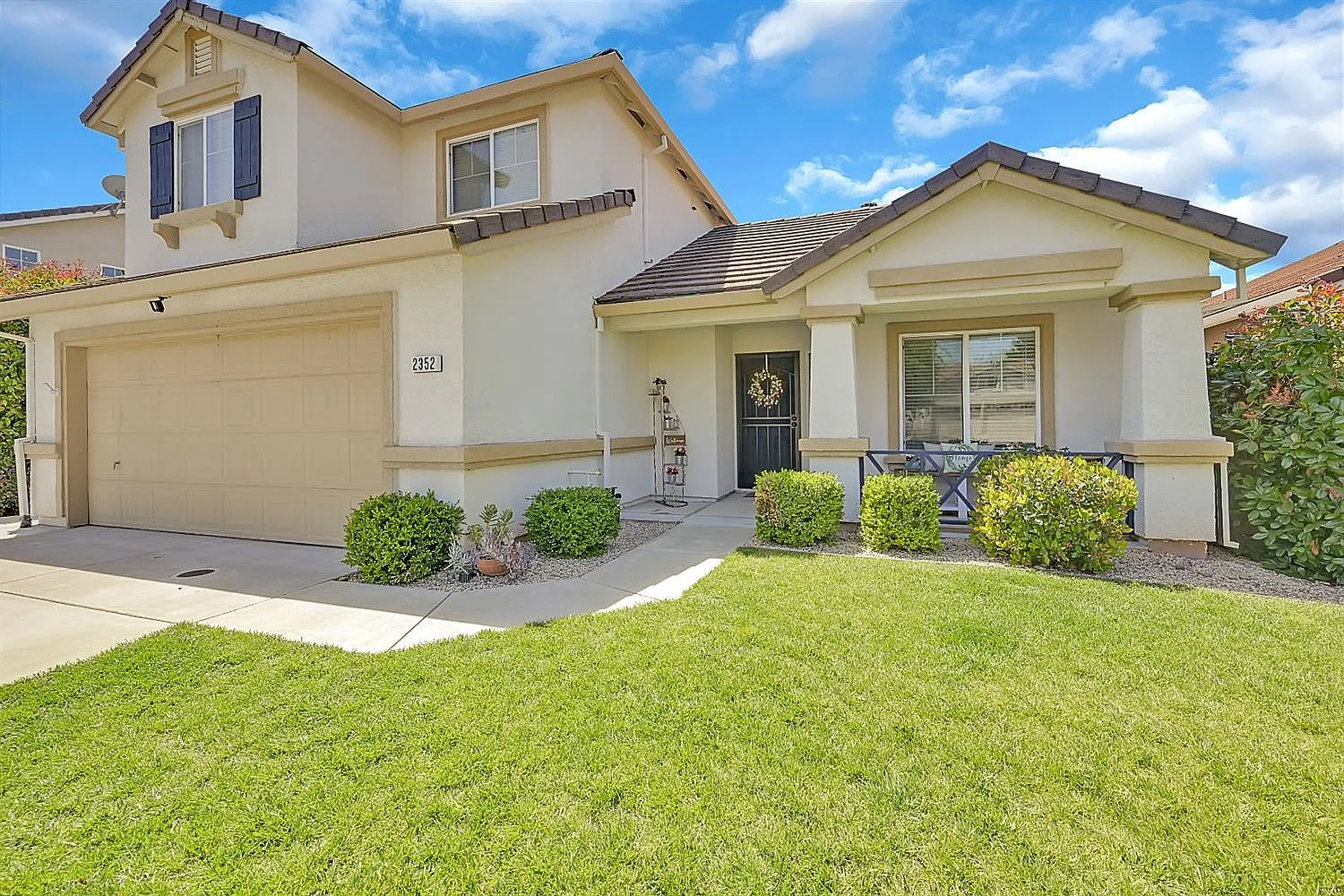 2352 Oregon Way photo 1
