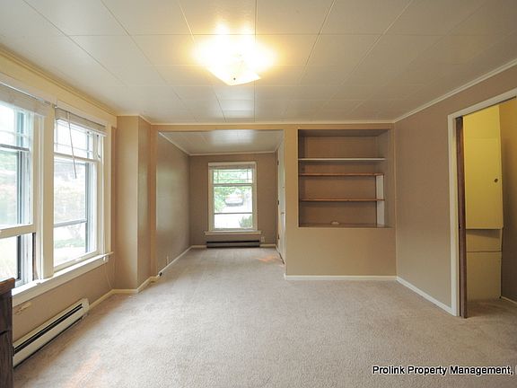 1st Fl - Living Rm/Kitchen