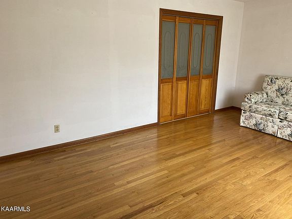 5th image of 6132 Lilywood Ln