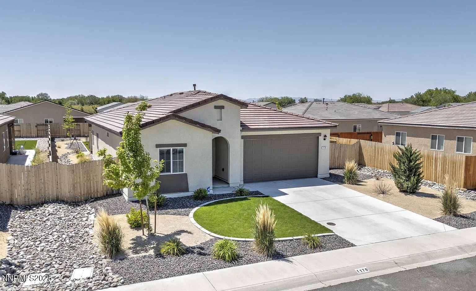 1170 Alder Dr photo 1