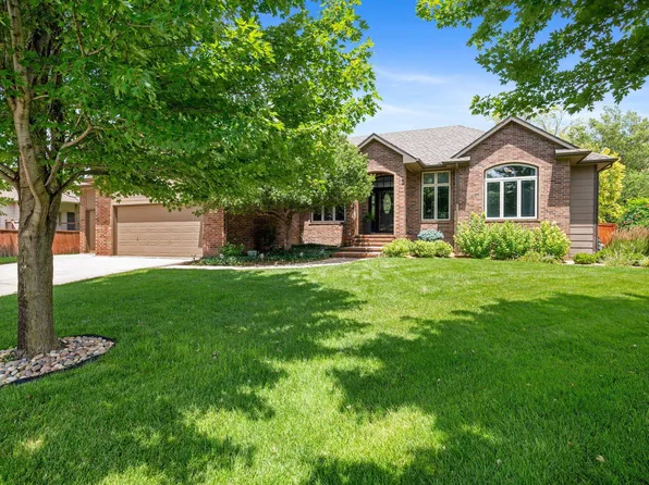 1357 N Hickory Creek Ct, Wichita, KS 67235