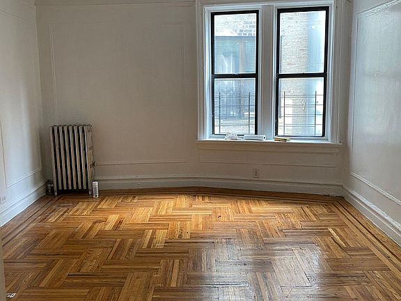 2nd image of 1115 College Ave APT 4B