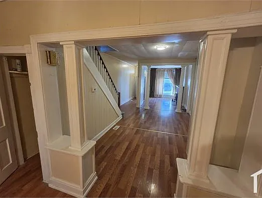 2223 W Fayette St — Photo 6