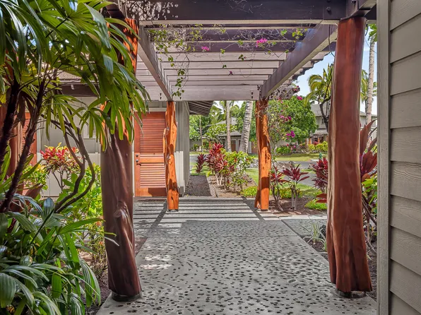 68-1122 Na Ala Hele Rd APT J3, Kamuela, HI 96743