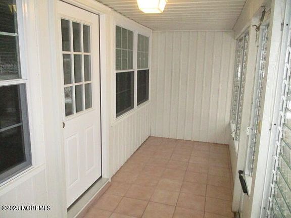 3rd image of 826D Balmoral Court #D