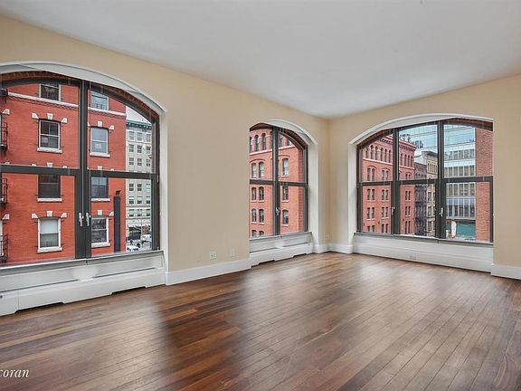 4th image of 414 Washington St #4