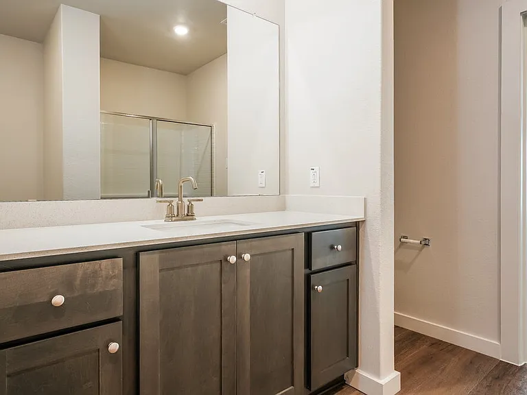 1540 Harvester Dr — Photo 12