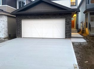 3968 Wren Loop NW, Edmonton, AB T5S0S9