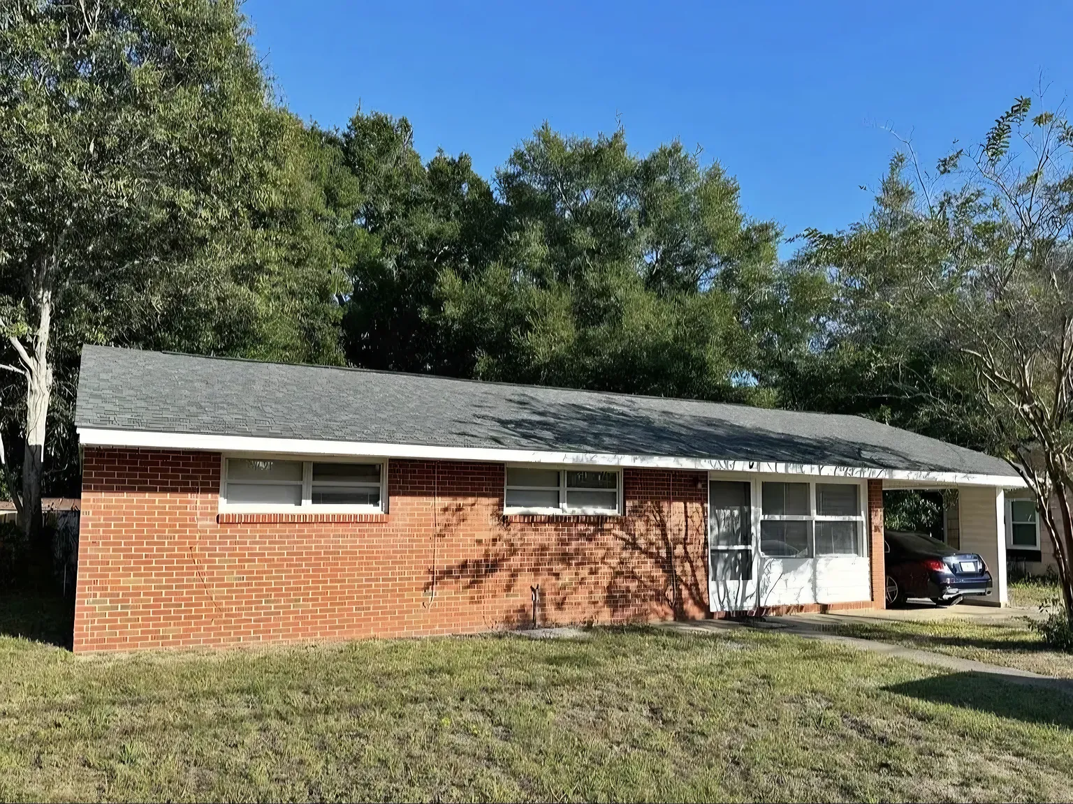 3 bed, 1150 sqft, $2,000 — Photo 1