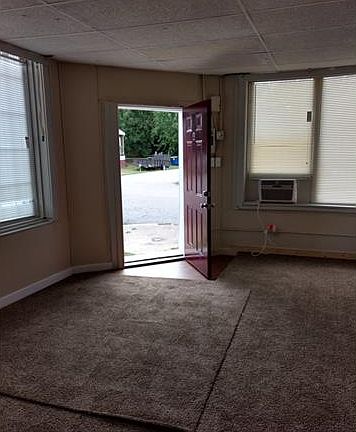 3rd image of 501 N 7th Ave
