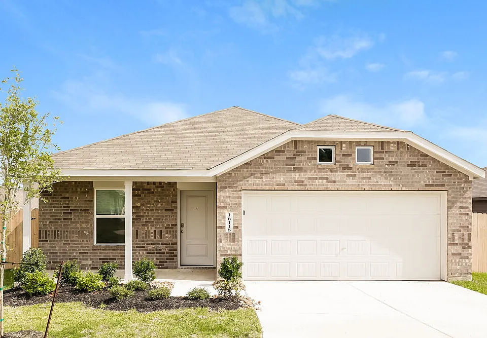 16118 Hatton Dr