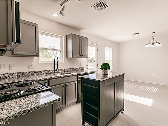 5th image of 2021 NE 2nd Ave