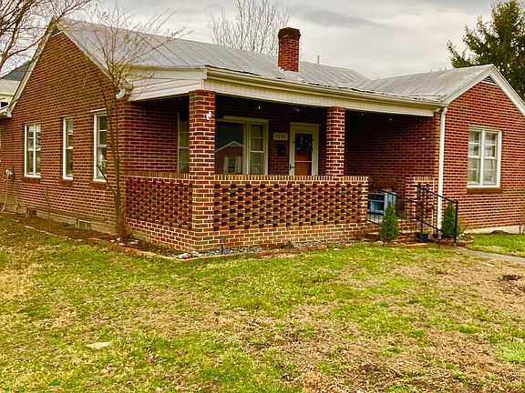 2nd image of 2350 Sycamore Ave
