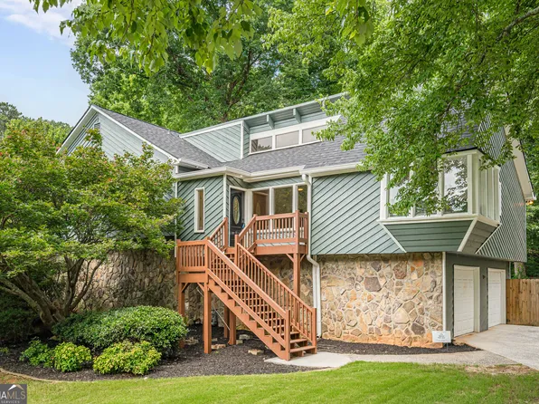 2771 Interlaken Dr, Marietta, GA 30062