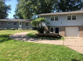 2113 Judson Ct, Davenport, IA 52803