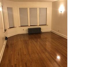 7759 S Phillips Ave #1, Chicago, IL 60649