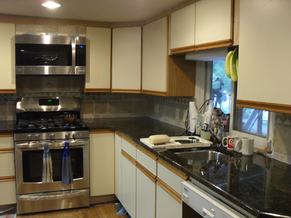 2nd image of 245 Park Ave
