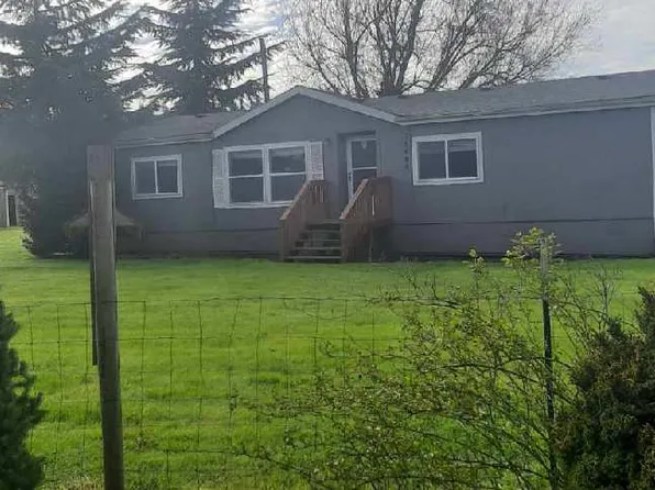 15494 S Carus Rd, Oregon City, OR 97045