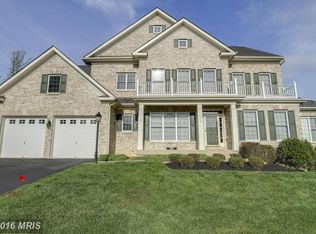 3313 Dondis Creek Dr, Triangle, VA 22172