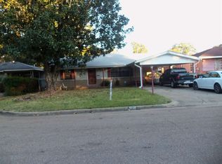 3740 Westchester Dr, Jackson, MS 39213