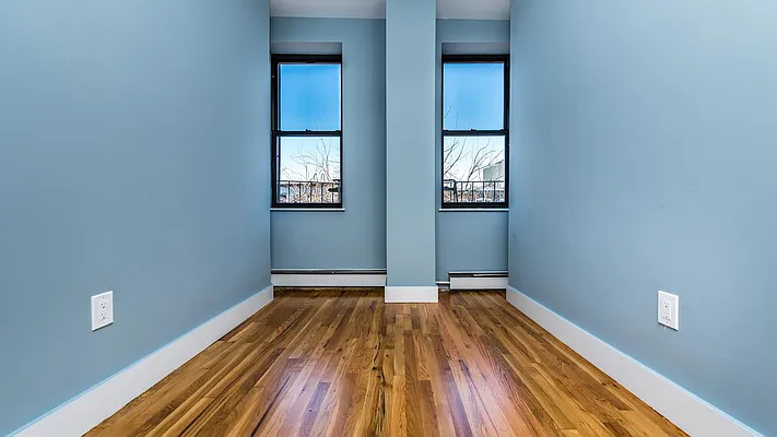 Rented by Nooklyn NYC LLC | media 3