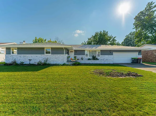 315 Northgate St, Lincoln, IL 62656