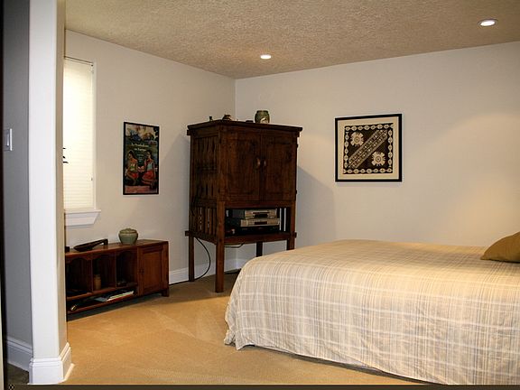 Downstairs Bedroom