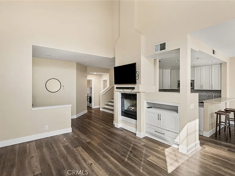 3441 E Berkshire Ct — Photo 10