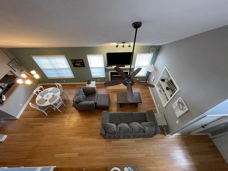 707 Hayling Ct — Photo 5