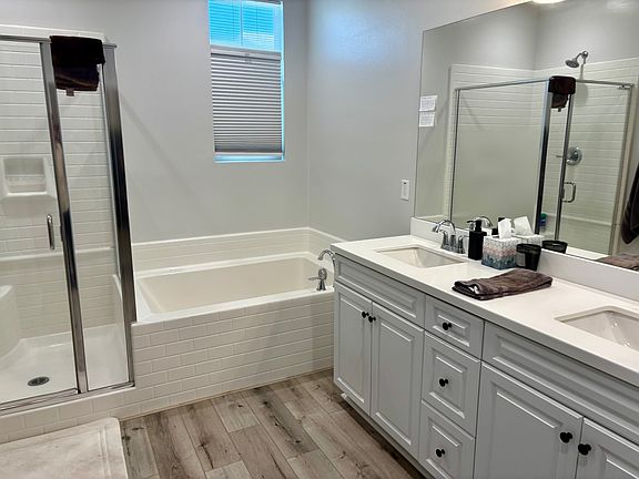 5th image of 3257 E Wild Horse Privado Unit 11