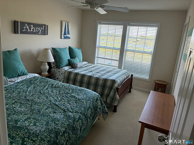 2 Buckingham Ave — Photo 12