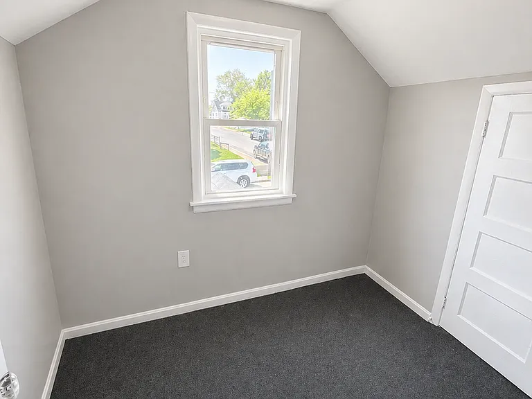 6600 Detroit Ave — Photo 8