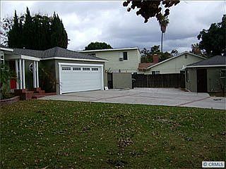 3rd image of 8210 College Ave