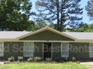 8009 Burnelle Dr, Little Rock, AR 72209