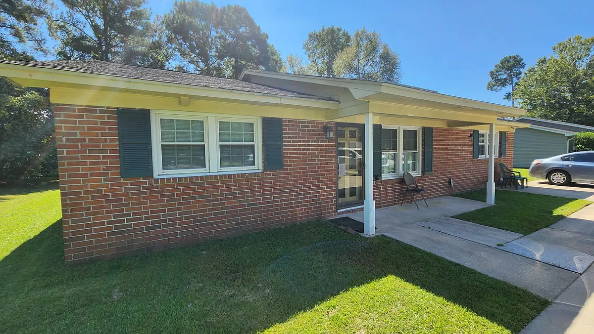 Building Photo - 4583 Tarpon Bay Rd