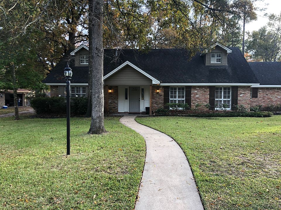 1st image of 1420 Sleepy Hollow Dr