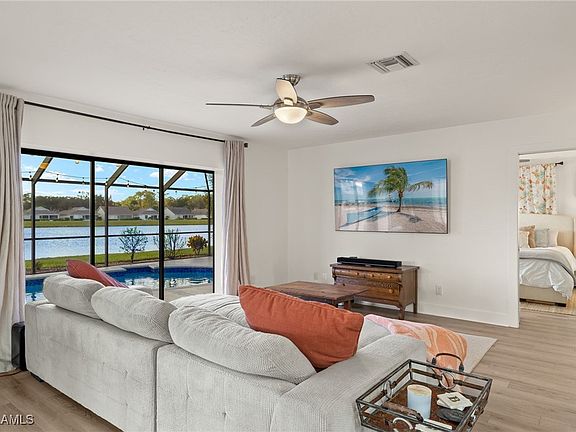 4th image of 25464 Carney Cir