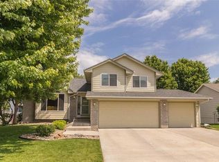 3419 Glenwood Dr, West Des Moines, IA 50265