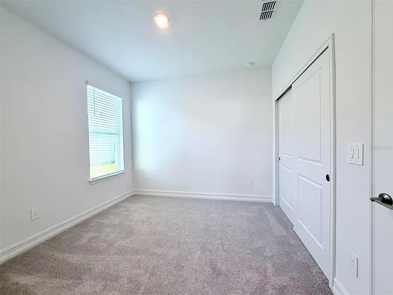 1307 Broward Dr — Photo 23