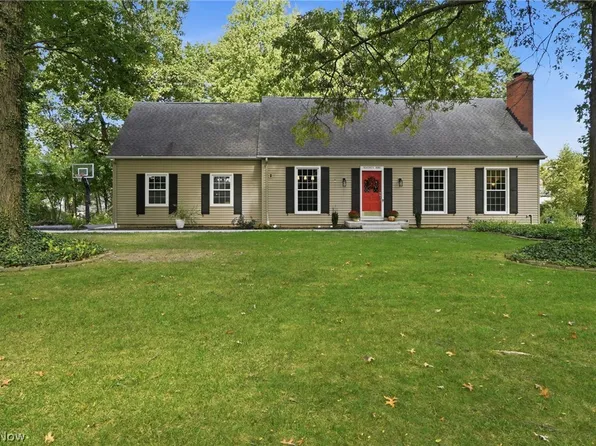79 Colony Dr, Hudson, OH 44236